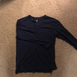 Field and Stream long sleeve Henley